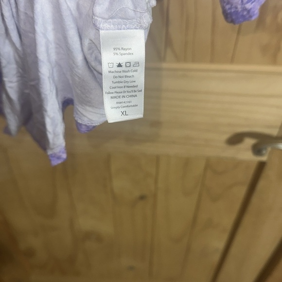 LuLaRoe Purple Short Sleeve Relaxed Blouse - Picture 4 of 4